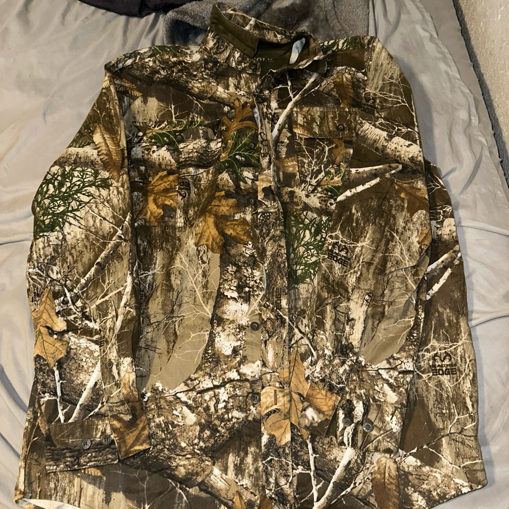 Lincoln camo button up shirt